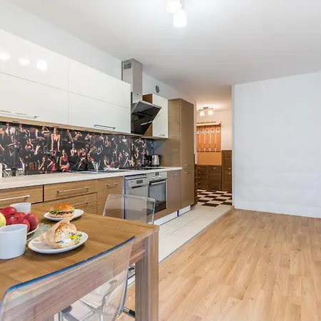 Kwatera prywatna Direct - Charming Place, 5 Minutes To Old Town