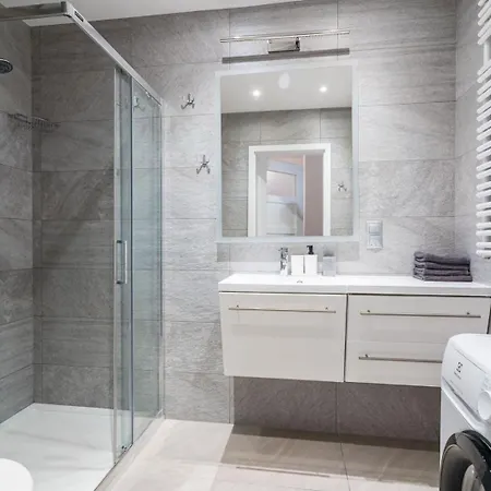 Проживание в семье Direct - Charming Place, 5 Minutes To Old Town Гданьск